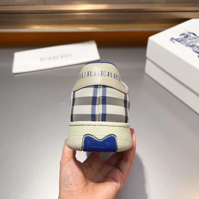 Burberry Low Shoes